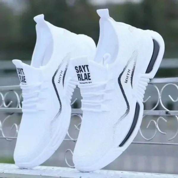 أحذية Yez Slip-On الرياضية للرجال