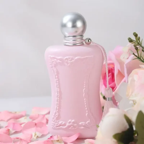 عطر نسائي رومانسي – ماء تواليت برائحة الزهور والفواكه - Image 4