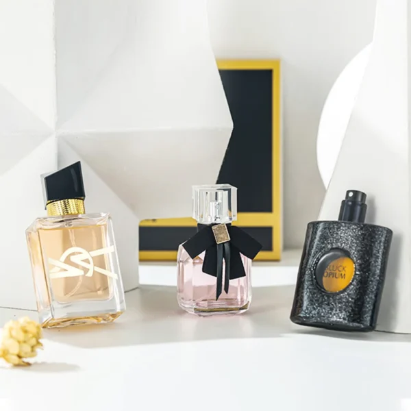 مجموعة عطور نسائية أصلية – بخاخ أو دو تواليت يدوم طويلاً – صندوق هدايا أنيق - Image 5
