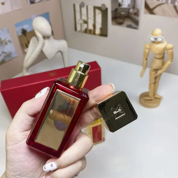 عطر باريس الأصلي للجنسين – جذاب ودائم - Image 3