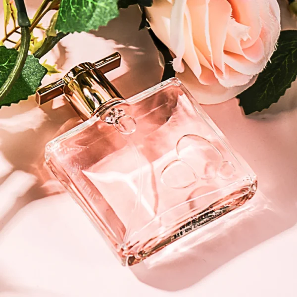 عطر "المعبود" النسائي – 50 مل، فاكهي زهري طويل الأمد - Image 2